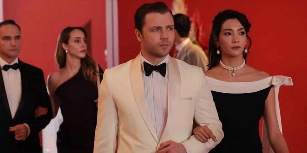 2024'ün en çok izlenen dizileri belli oldu! O dizi tahtını kaptırmadı: Herkes Kızılcık Şerbeti sanıyor ama... 9